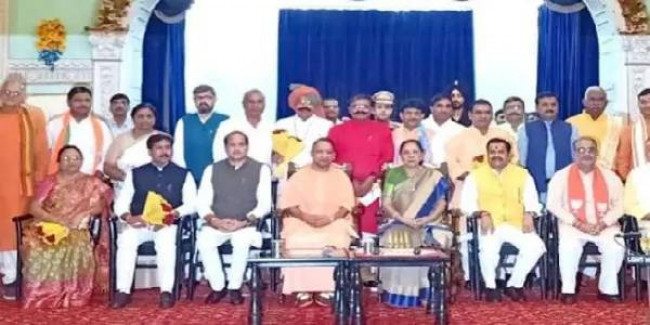 योगी ने कैबिनेट विस्तार कर साधा जाति का गणित और सूबे का भूगोल
