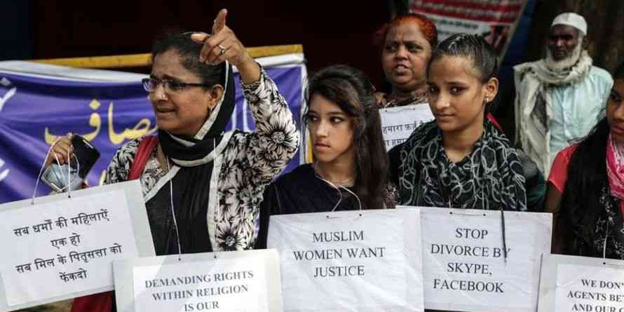 तीन तलाक़ बिल : सरकार की नीयत पर उठ रहे हैं सवाल