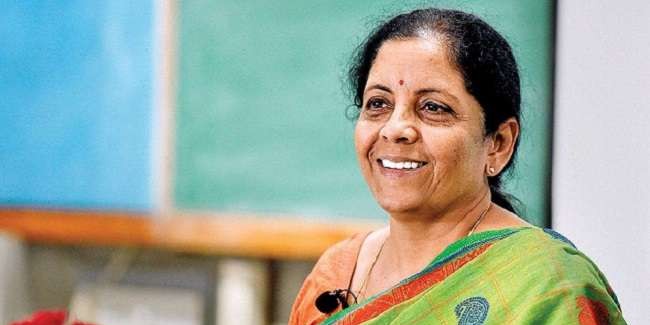 केजरीवाल ने वित्तमंत्री निर्मला सीतारमण से की मुलाकात, कहा- बजट में बढ़े दिल्ली का हिस्सा