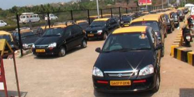 Tourist taxi operators call off strike