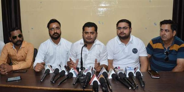 प्रदेश युवा कांग्रेस को झटका, चार ने पार्टी छोड़ी