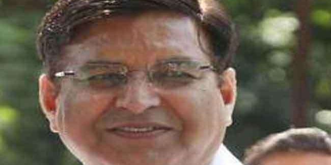 कांग्रेस में इस्तीफे की सियासत से उत्तराखंड संगठन पर भी दबाव
