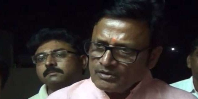 चूरू जिला प्रमुख की गिरफ्तारी ने पकड़ा तूल, भाजपा नेताओं ने दी गिरफ्तारी,जाट समाज भी नाराज