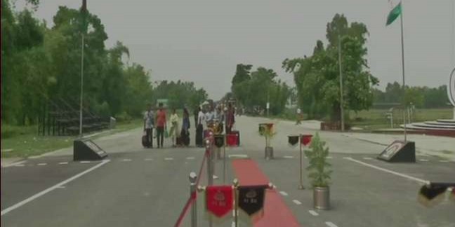 भारत और बांग्लादेश के बीच शुरू हुई बस सर्विस, जानें कहां से होकर गुजरेगी